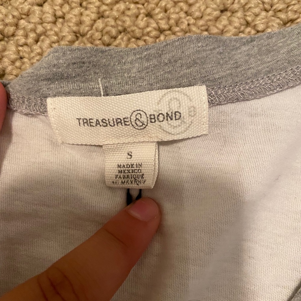Long sleeve shirt